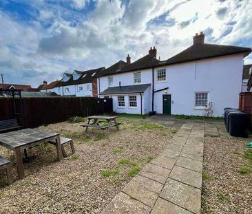 Chapel Street Farmhouse, Thatcham, RG18 - Photo 1