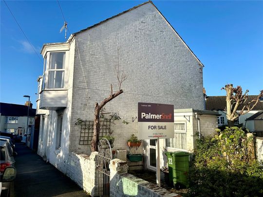 ILCHESTER ROAD - WEYMOUTH, DT4 0AW, Weymouth - Photo 1