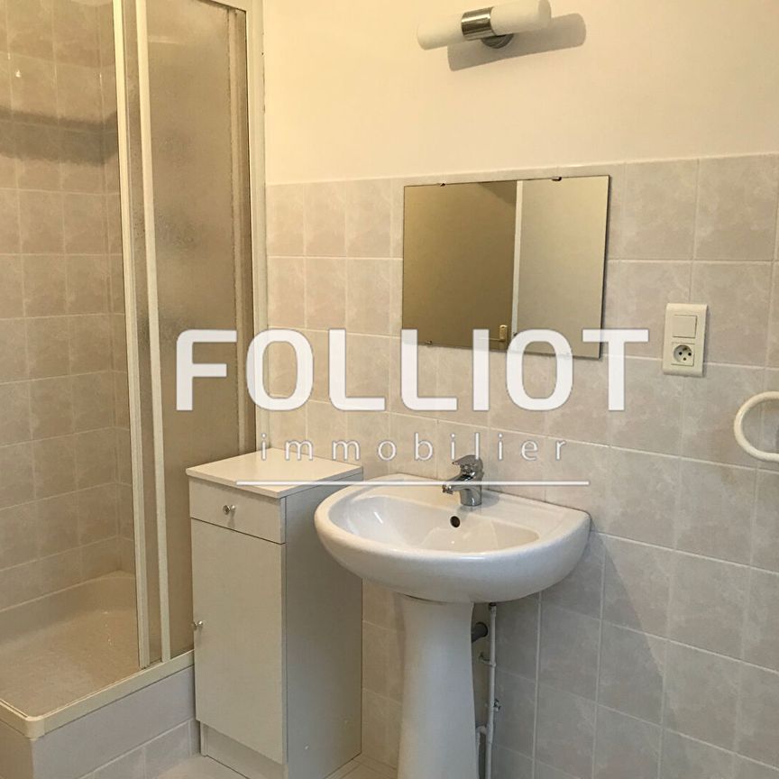 A louer : Maison 7 Pièces St Etienne En Coglès - Réf.245CV - Photo 1