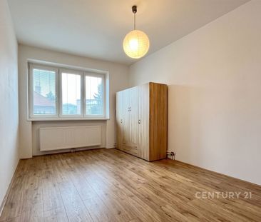 Pronájem bytu 3+kk 70 m², Čs. armády 1007, Hulín - Photo 1