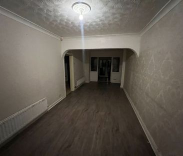 3 Bed Terraced House, Wensleydale Road, B42 - Photo 5