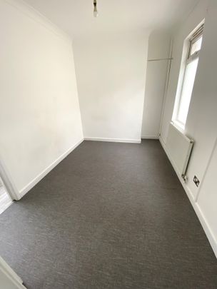 £800 PCM, One Bedroom First Floor Flat in Corporation Road, Grangetown, Cardiff, CF11 7AX - Photo 1