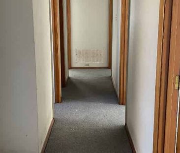 Freshly Renovated in Chartwell - Photo 1