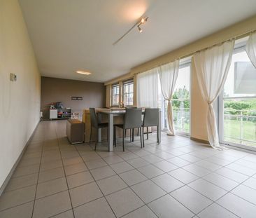 Ruim appartement in hartje Izegem - Foto 4