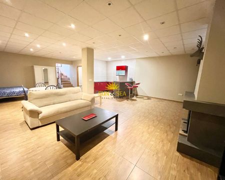 3-BEDROOM DETACHED CHALET - ELCHE - Photo 3