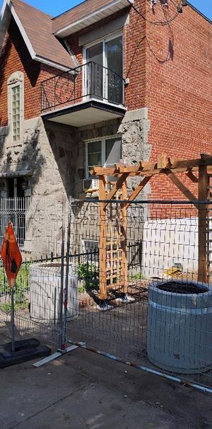🏠 3 ½ entièrement rénové – Demi-sous-sol à louer | Rosemont / 24e Avenue - Photo 1