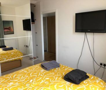 1 Bed Flat, Station Road, SE13 - Photo 3