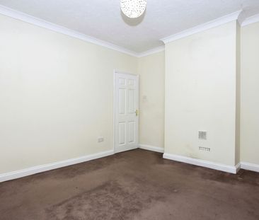 Belsize Avenue, Peterborough - Photo 6