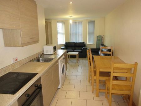 Great Apartment, 165a University Street, Queens Quarter, Belfast, BT7 1HR - Photo 3