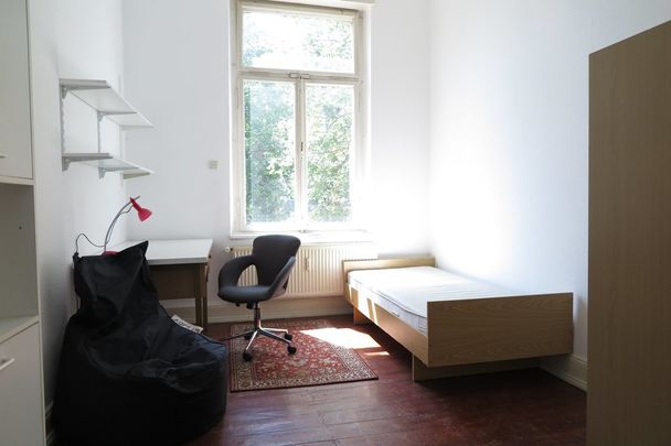 Südstadt! Student room, furnished in an old villa in Bonn's Südstadt district - Photo 1