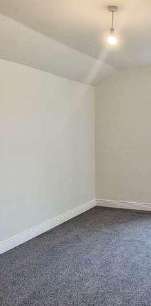 Walters Road, Neath, SA11 - Photo 1