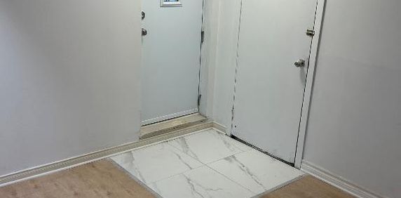 3 1/2 à louer Anjou - Photo 2