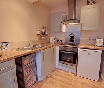 1 bedroom apartment to rent - Photo 5