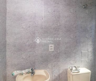 Apartamento com 1 quarto e 31m² para alugar em Floresta, Porto Alegre. - Photo 1