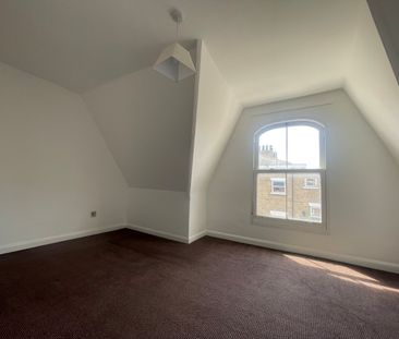 2 bedroom maisonette to rent - Photo 3