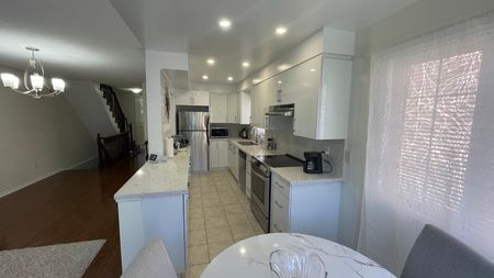 For Lease - 5255 Palmetto Place Unit# 11, Mississauga, Ontario - Photo 3