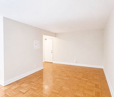 For Lease - 1545 Bathurst Street Unit# 109, Toronto, Ontario - Photo 1