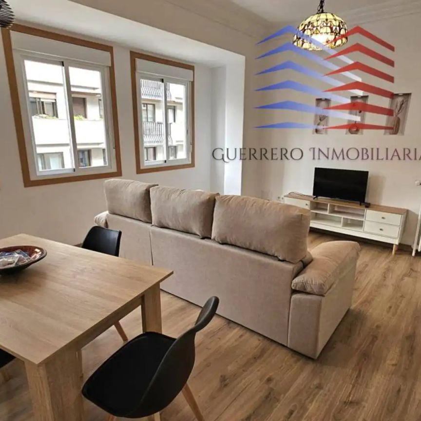 Piso de alquiler en Calle Celso Emilio Ferreiro, Centro - Foto 1