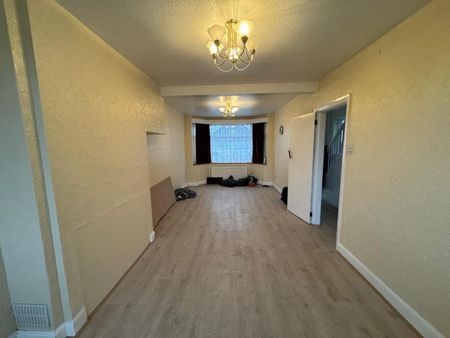 3 bedroom House To Let - Photo 5