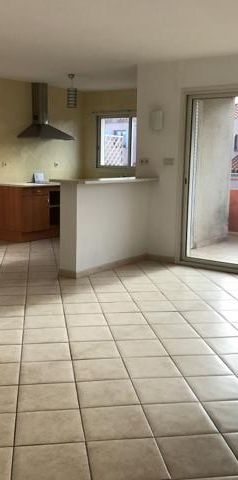 Location Appartement 3 pièces 82m² PERPIGNAN 66000 - Photo 1