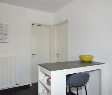 Ruim duplexapp. 4 slpk., & een netto bew. opp van +/- 140m² - Foto 2