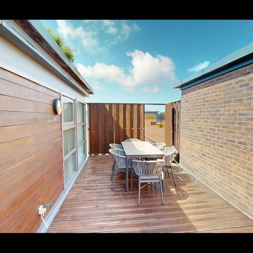 3 Bed Penthouse, Colquitt Street, L1 - Photo 1