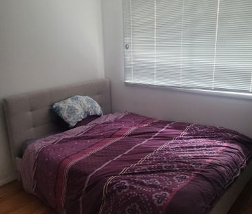 Noble Park - Photo 1