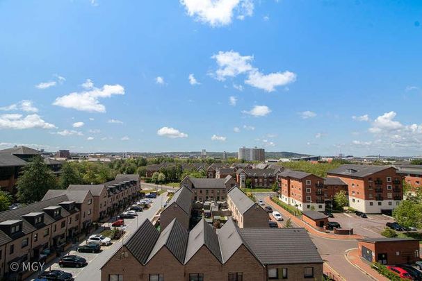 Schooner Wharf, Cardiff Bay, CF10 - Photo 1