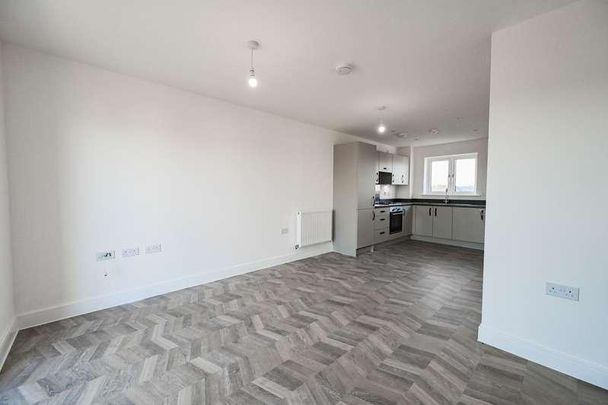 Harvest Drive, Nyetimber, PO21 - Photo 1