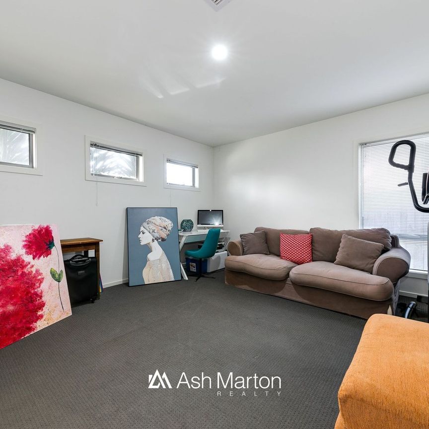 3/27a Culcairn Drive, Frankston South, VIC 3199 - Photo 1