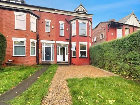 6 bedroom semi-detached house to rent - Photo 2