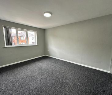 3 bedroom detached house to rent - Photo 2