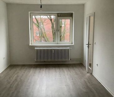 Ihre Zukunft - Ihre Wohnung: Frisch sanierte 1-Zi.-Single-Wohnung - Photo 2