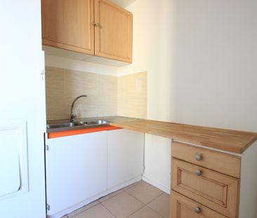 Appartement a louer Aubervilliers - Loyer €650/mois charges compris... - Photo 2