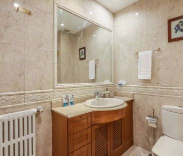 3-bedroom apartment for rent in Pacífico, perfect for professionals. - Photo 4