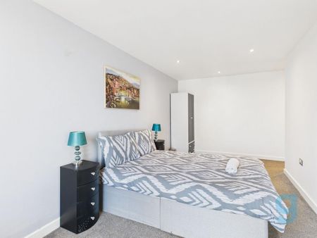 2 bedroom flat to rent - Photo 5