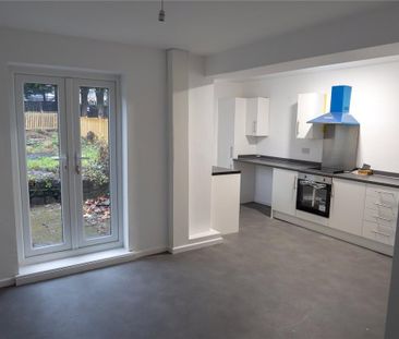 3 bedroom semi-detached house to rent - Photo 6