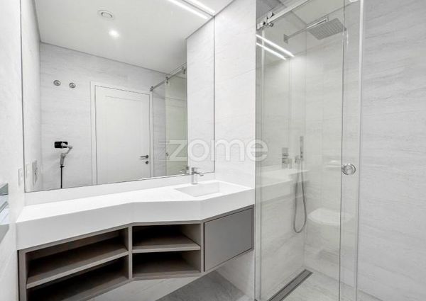 Apartamento T4 em Porto