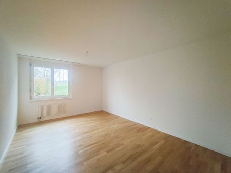 Grosszügige Wohnung mit sonnigem Balkon - Foto 4