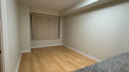 For Lease - 15 North Park Road Unit# 1003, Vaughan, Ontario - Photo 4