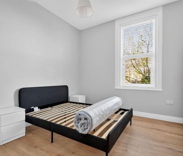 Apt 3, 56 Myrtlefield Park, Belfast, BT9 6NF - Photo 5