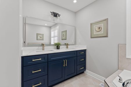 For Lease - 66 Chatterson Street Unit# Main & 2nd floor, Whitby, Ontario - Photo 3