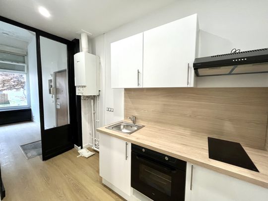 Location Appartement 1 pièce 33m² TOURCOING 59200 - Photo 1