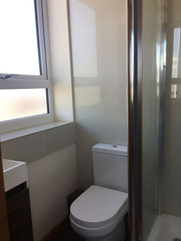 Queens Road Studio 12 - Photo 4