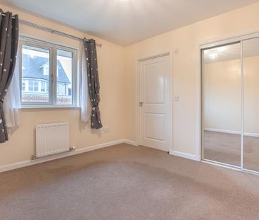 4 bedroom detached house to rent - Photo 5