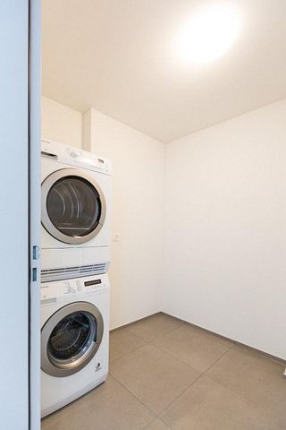Rein ins neue Wohnglück! Grosse 4.5 Zimmer-Wohnung mit Sitzplatz - Photo 5
