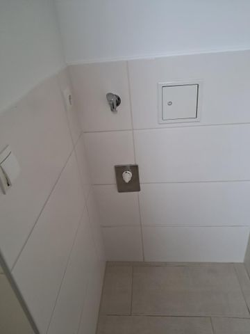 Schillerstraße 55, Top 6: Attraktive, zentrumsnahe 2 Zimmerwohnung, 75,16m2 WNFL, ablösefreie Küche, 2.Stock! - Foto 2