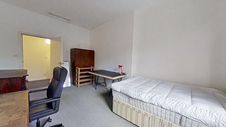 2 bedroom flat to rent - Photo 5