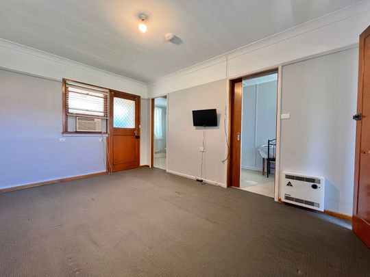 Century 21 Central West &lpar;02&rpar; 6862 1265 - Photo 1