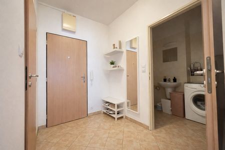 Pronájem bytu 2+kk 47 m² - Фото 3